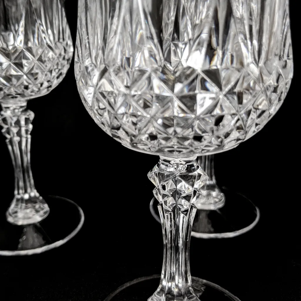 6er Set Kunststoff Weingläser Kristalleffekt 200ml / Ø7x16,5cm 5 6er Set Kunststoff Weingläser Kristalleffekt 200ml / Ø7x16,5cm – Bild 5