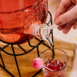 BUTLERS REFRESH Getränkespender 3,5 L -Weinglas Serien Geschäft 22542c0f854244ef32c06d4b88761601