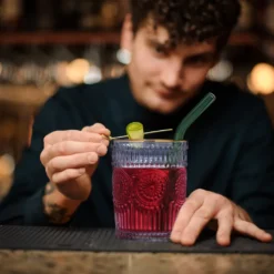 Relaxdays Vintage Trinkgläser 4er Set 300 Ml -Weinglas Serien Geschäft 350d9ada22b8528f7b375fa1342b4f35