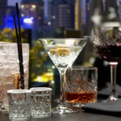 Pasabahce Martiniglas Timeless 23cl - 4 Stück -Weinglas Serien Geschäft 60c321906895263510b2a2de264c7d9d