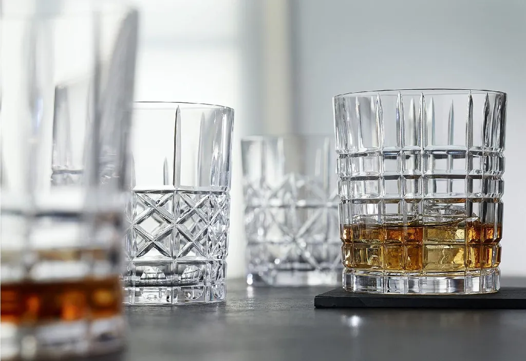 Nachtmann Whiskybecher Highland 345ml H:10,2cm, Klar (4er Pack) 17 Nachtmann Whiskybecher Highland 345ml H:10,2cm, Klar (4er Pack) – Bild 17